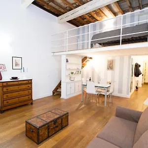  Apartment Charming Santa Croce Loft