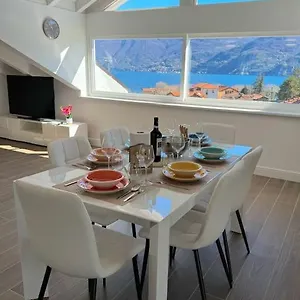 Apt. Aries - Penthouse Appartement Menaggio
